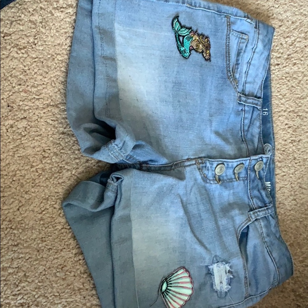 Shorts with patches